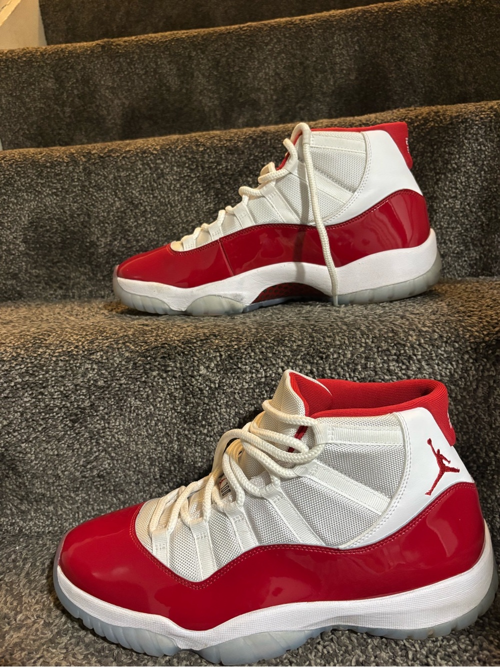 Air Jordan 11 Cherry Retro Size 12.5 excellent condition 🔥 authentic